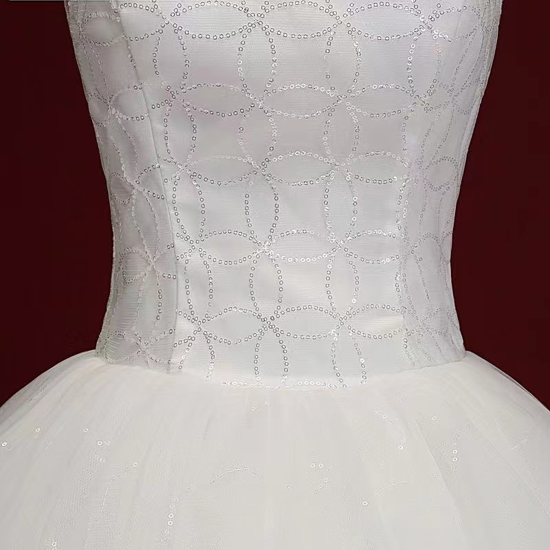 CHRIS&JE Wedding Dresses Bridal Dresses with Thin, Simple, and Dreamy Chest Dresses